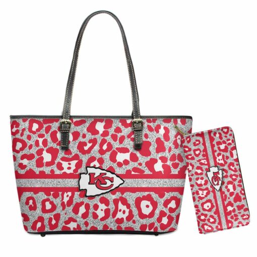 Stocktee Kansas City Chiefs Leopard Flower Pattern Limited Edition Tote Bag and Wallet NLA019410 1