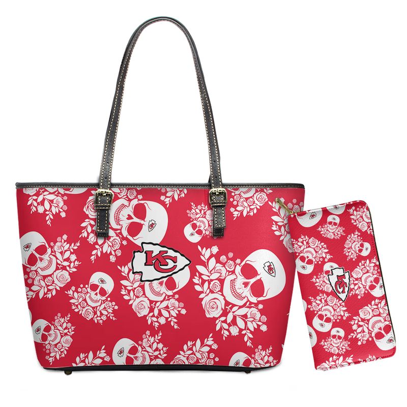 Kansas City Chiefs Skull Flower Pattern Limited Edition Tote Bag 