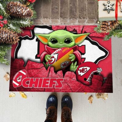 Kansas City Chiefs Baby Yoda Fan Doormat