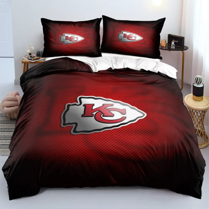 Kansas City Chiefs Bold Emblem Bedding Set