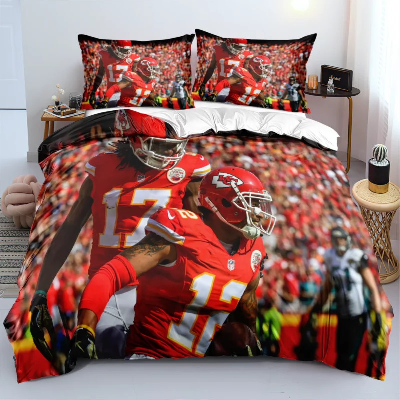 Kansas City Chiefs Dynamic Playmaker Bedding Set