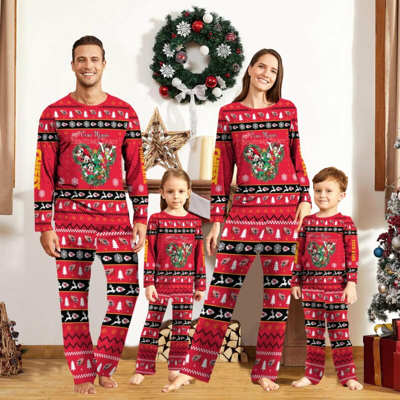 Kansas City Chiefs Merry Holiday Magic Pajamas