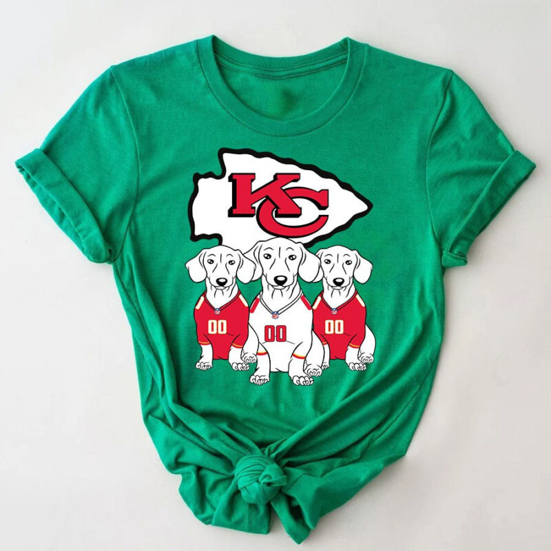 Kansas City Chiefs Dachshund Dogs 2D T-Shirt Green