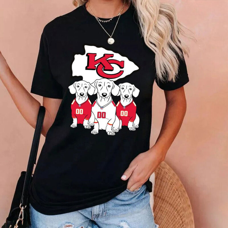 Kansas City Chiefs Dachshund Dogs 2D T-Shirt mockup women