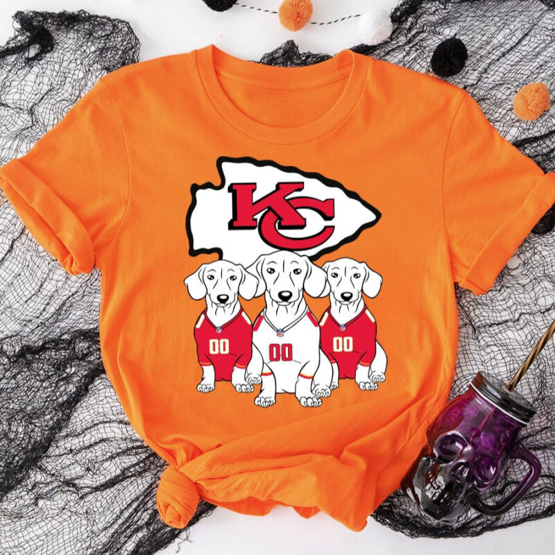 Kansas City Chiefs Dachshund Dogs 2D T-Shirt Orange