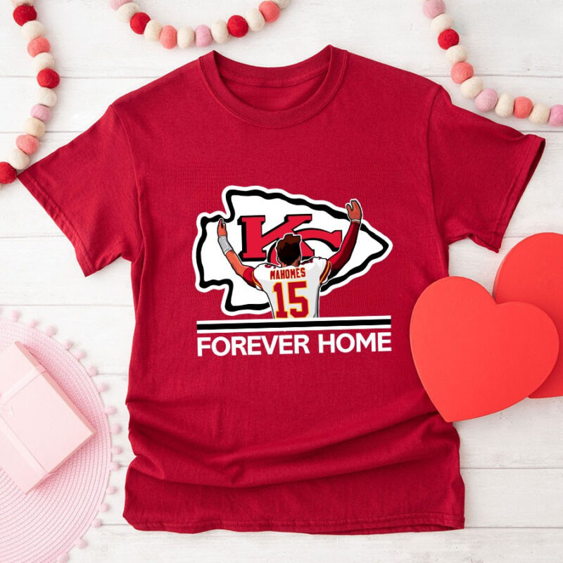 Patrick Mahomes II Kansas City Chiefs Forever Home 2D T-Shirt red